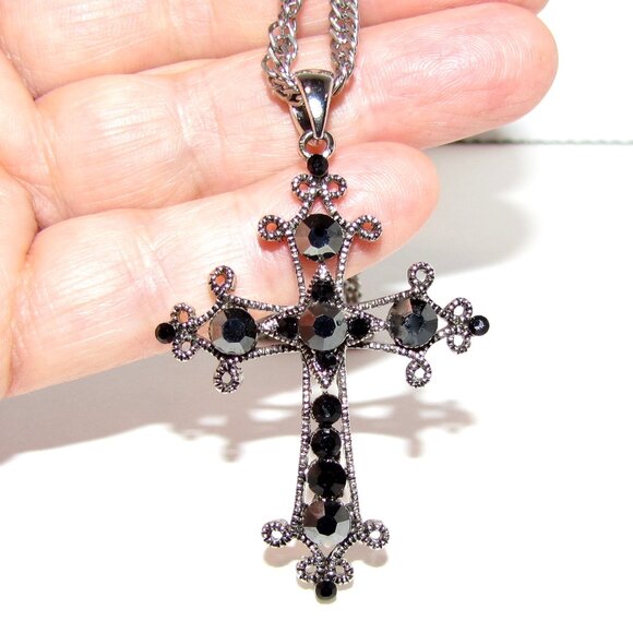Goth Black Crystal Cross, Milor Stainless Chain - Picture 1 of 4